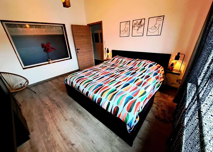 Chambre Avec 2 Lits Separe Dans Une Maison L\'Hote